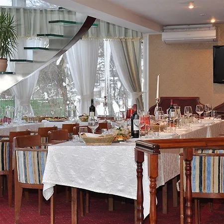 Humala Hotell 3*
